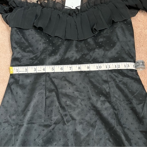 NWT! Nic & Jo Black Off-the-Shoulder Ruffled Mini Cocktail Dress. Size Medium. - Picture 12 of 13